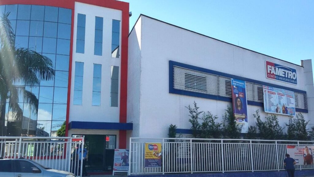 Imagem mostra a fachada da Fametro Zona Norte, onde será realizada a programação em alusão ao Setembro Amarelo