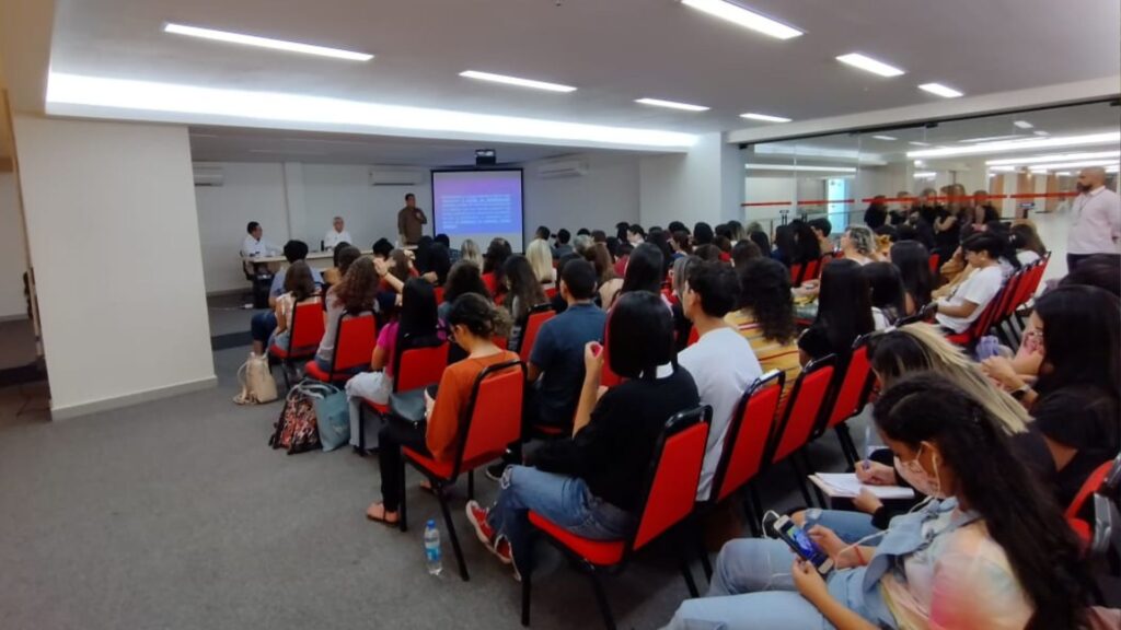 Alunos compareceram às palestras da semana de psicologia