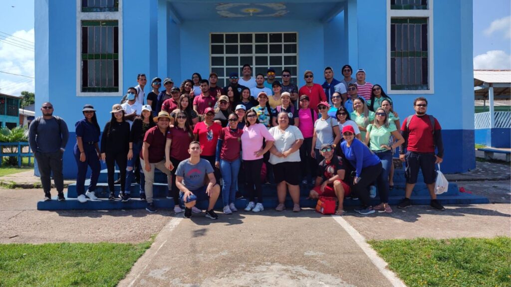 Alunos de enfermagem da Fametro Parintins realizam visita técnica em comunidade rural Alunos de Enfermagem da Fametro Parintins