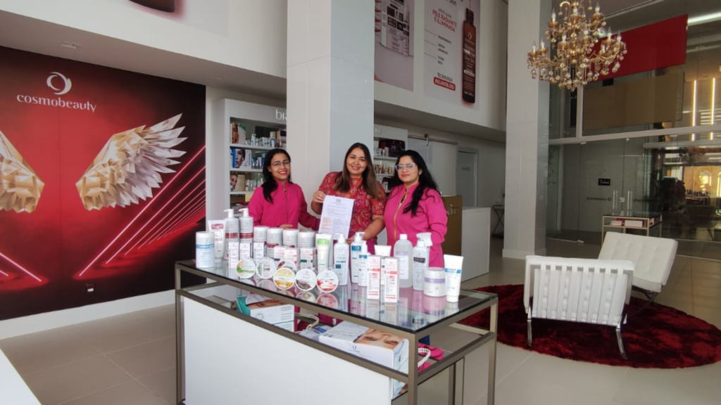 Curso de estética da fametro recebe kits