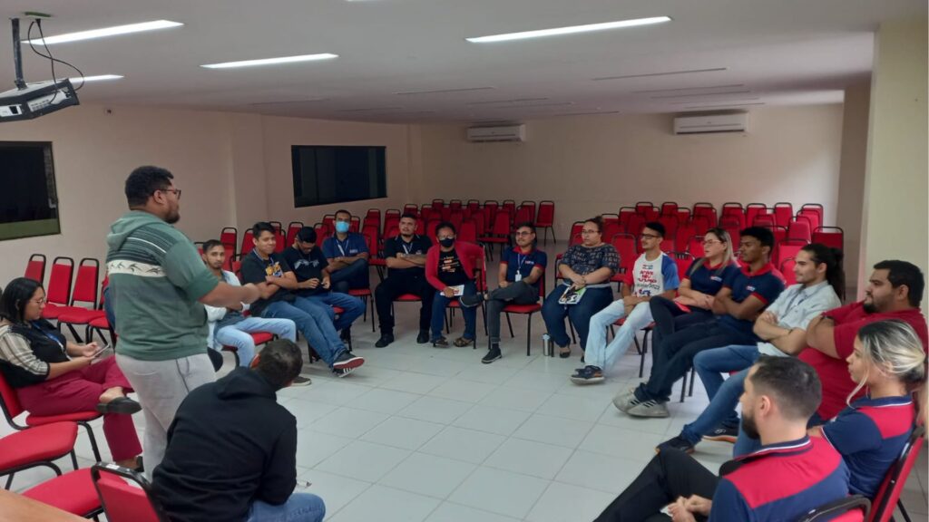 Fametro Leste realiza segundo encontro do projeto “Acolhendo o acolhedor” Projeto Acolhendo o acolhedor na Fametro Leste