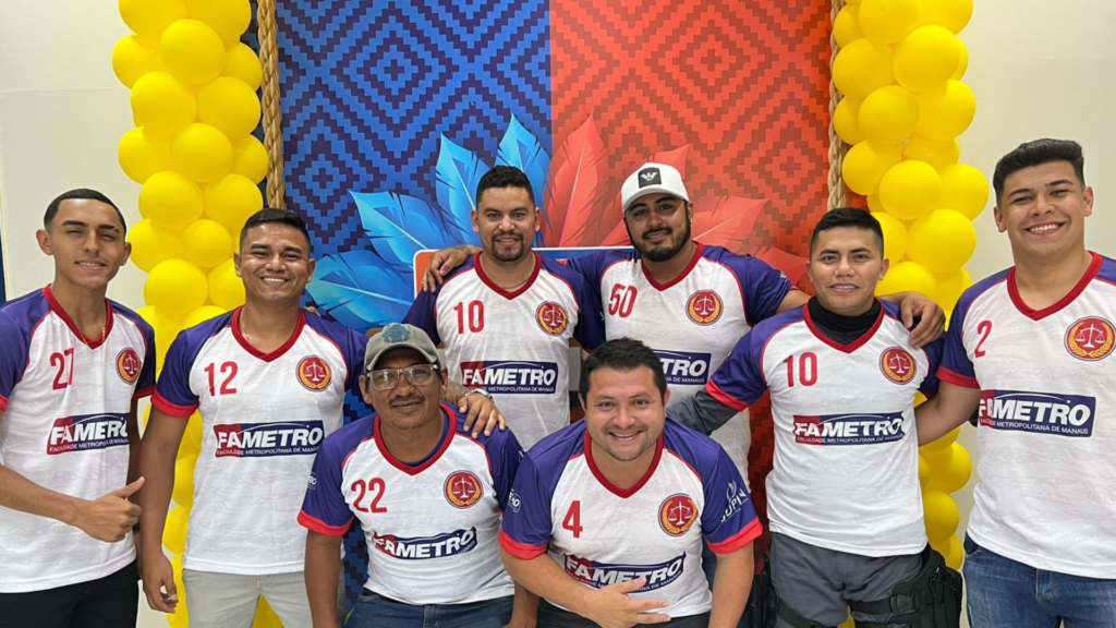 Fametro Parintins participa da 11ª edição do Jupin Alunos da Fametro Parintins participam do Jupin