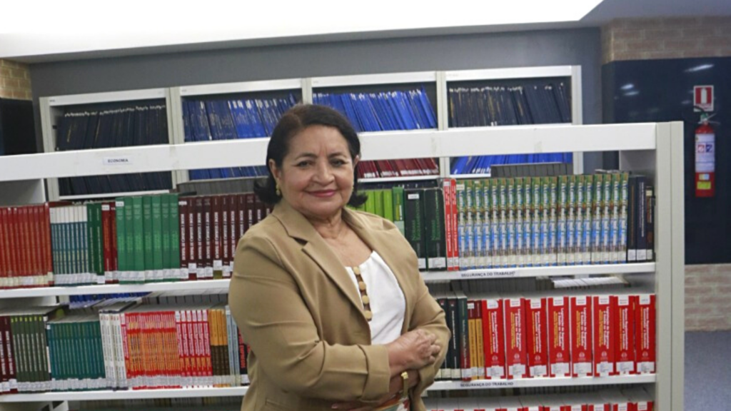 Professora Maria Auxiliadora