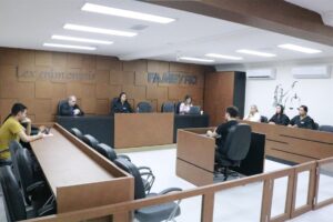 Laboratório do curso de Direito simula tribunal