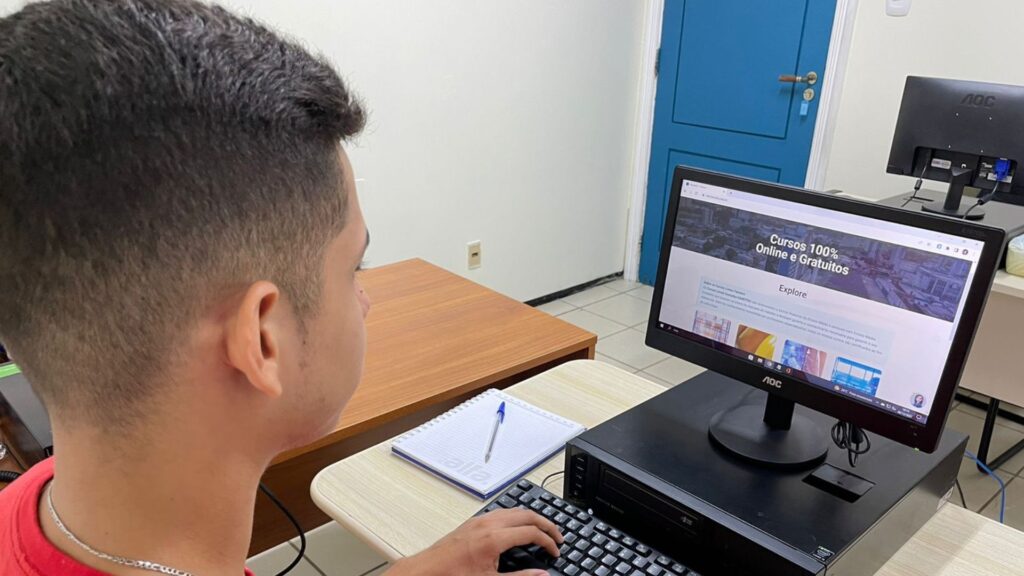 Fametro oferece cursos on-line gratuitos com certificação Fametro oferece cursos livres on-line gratuitos