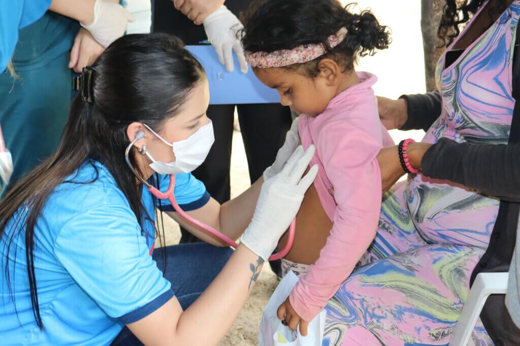 Alunos de Medicina realizam ação social em comunidade da zona rural ação social medicina fametro