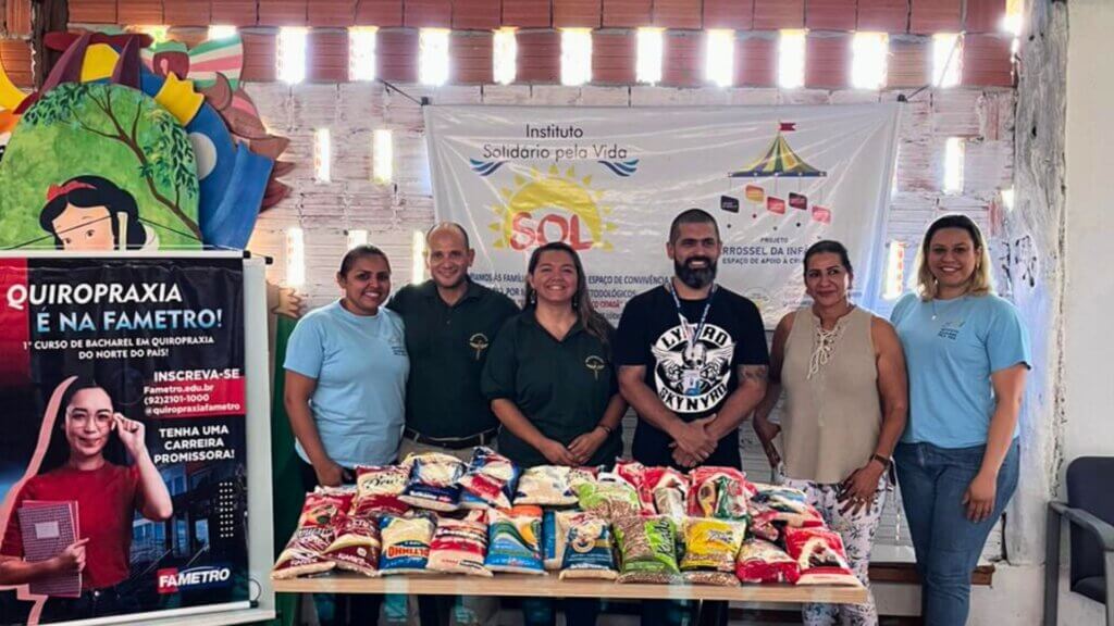 Fametro entrega 400kg de alimentos para o Instituto Sol instituto sol