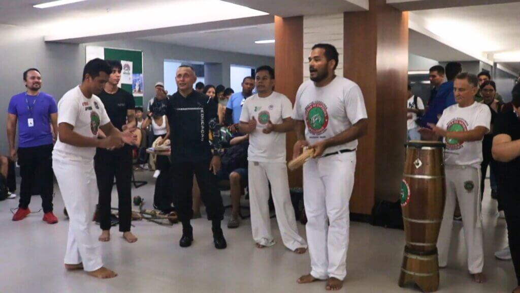 mestre de capoeira