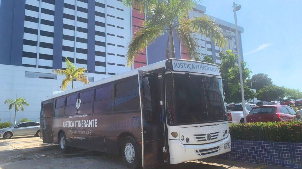 Justiça Itinerante do TJAM realiza atendimentos na Fametro até 6 de outubro Justiça Itinerante