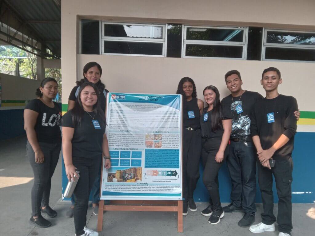 Os cursos tecnólogos e de Administração da Fametro realizaram atividade de extensão nesta quarta-feira (11/10), na Escola Estadual Dom Milton Correa Pereira