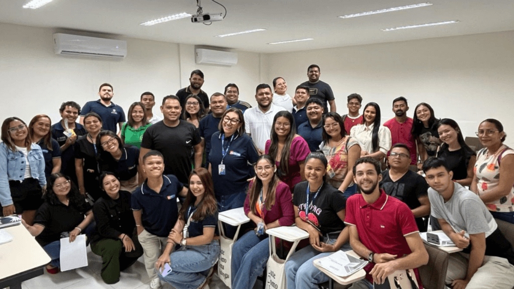 Encontro de ideias: Representantes de turma da Fametro Parintins traçam caminhos para o sucesso acadêmico