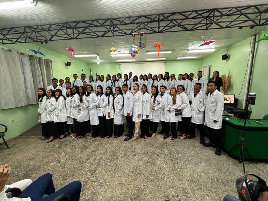 Fametro Tabatinga realiza Cerimônia do Jaleco