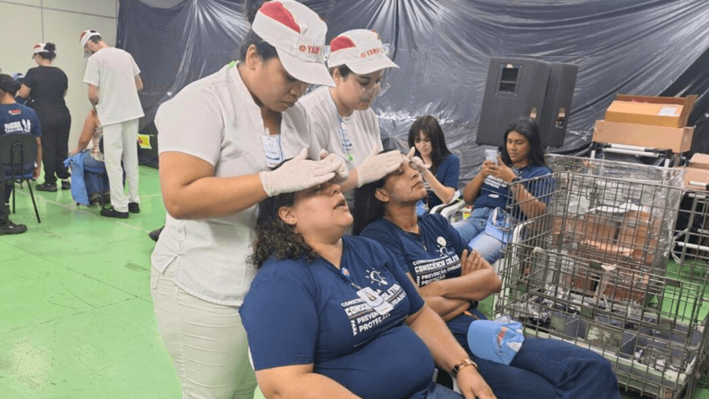 Cursos de Estética e Cosmética e Fisioterapia da Fametro realizam atividades na Yamaha Motor da Amazônia