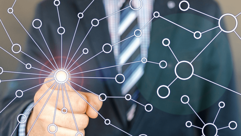 Você está a seis conexões de qualquer pessoa no mundo. Aproveite isso!