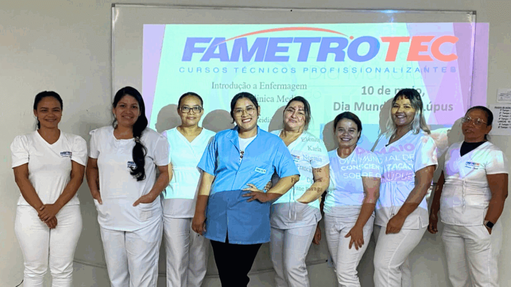 Seminário na FAMETROTEC aborda patologias e cuidados de Enfermagem