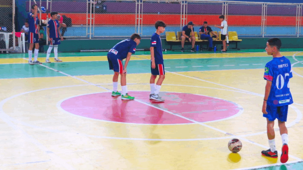 Escola Fametro domina, mas sofre virada e é eliminada nas oitavas de final do JEPAM