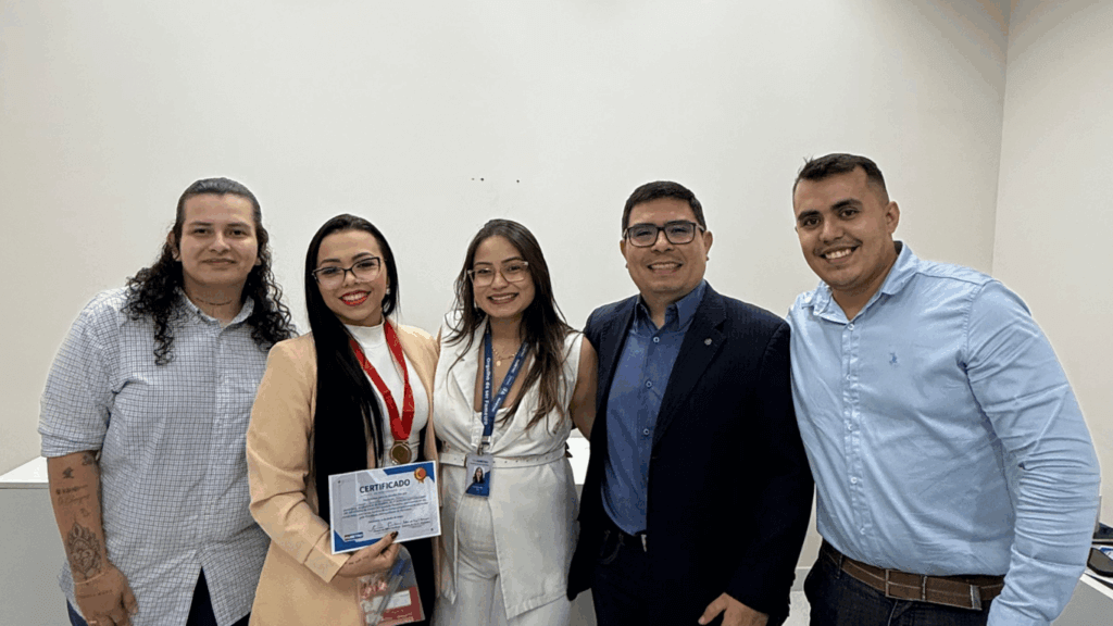 FAMETRO Parintins revela novos talentos da oratória em concurso disputado