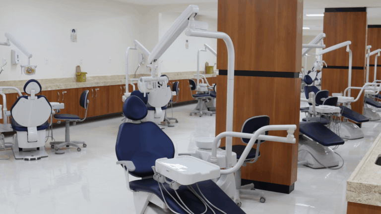 Vestibular Fametro: Três primeiras mensalidades promocionais para transformar o futuro!