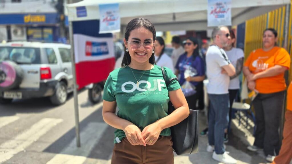 Acadêmica de Pedagogia do oitavo período, Jéssica Nogueira.