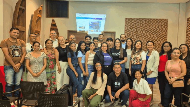 Gestor da Faculdade Amazonas participa do Café e Conexões em Novo Airão e avança em novas parcerias